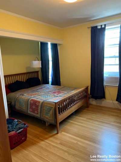 Condo For Rent in Harvard Square, Massachusetts