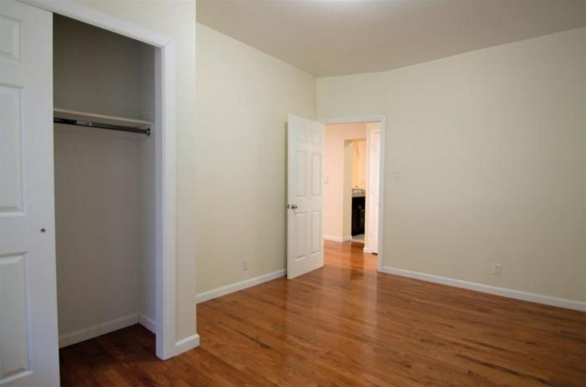 Picture of Condo For Rent in Queens, New York, United States