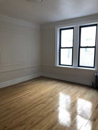 Condo For Rent in Queens, New York