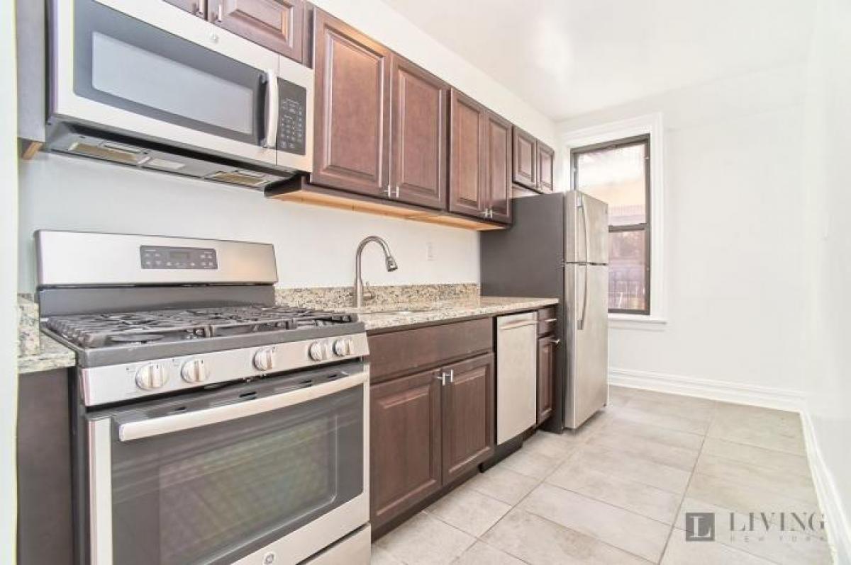 Picture of Condo For Rent in Queens, New York, United States