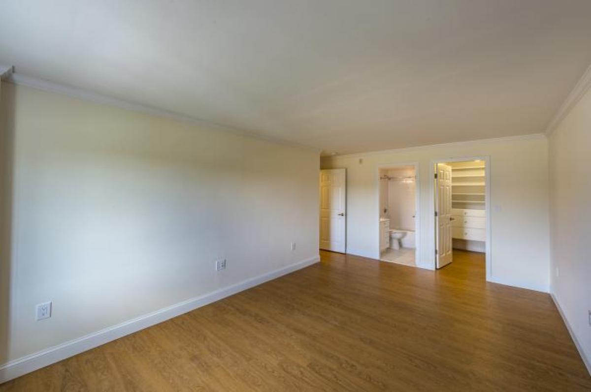 Picture of Apartment For Rent in Framingham, Massachusetts, United States