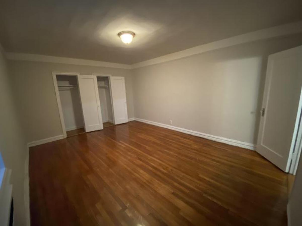 Picture of Condo For Rent in Queens, New York, United States