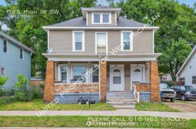 Home For Rent in Grand Rapids, Michigan