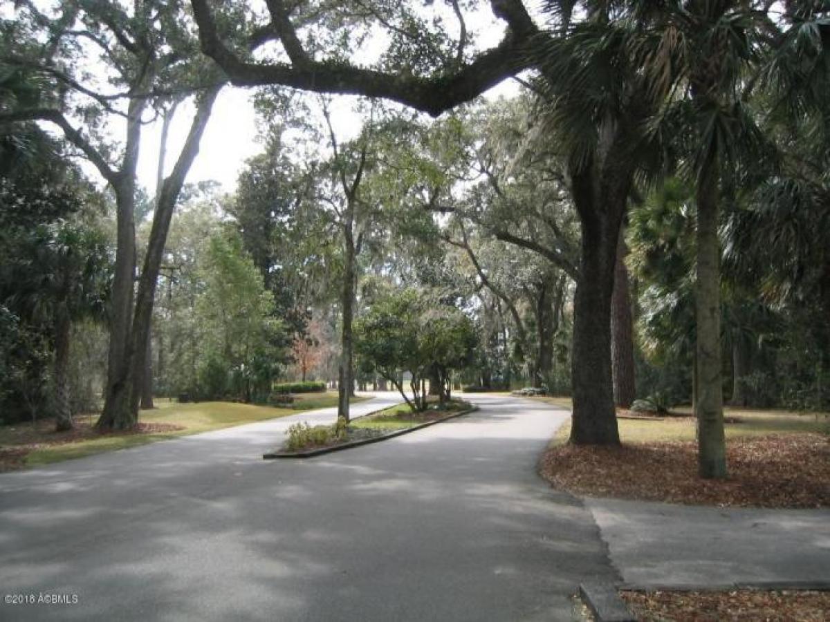 Picture of Residential Land For Sale in Callawassie Island, South Carolina, United States