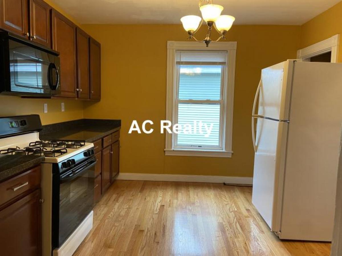 Picture of Home For Rent in Medford, Massachusetts, United States