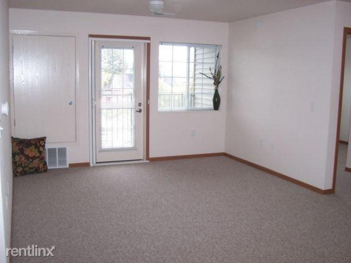 Picture of Apartment For Rent in Clare, Michigan, United States