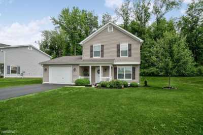 Home For Rent in Hermitage, Pennsylvania