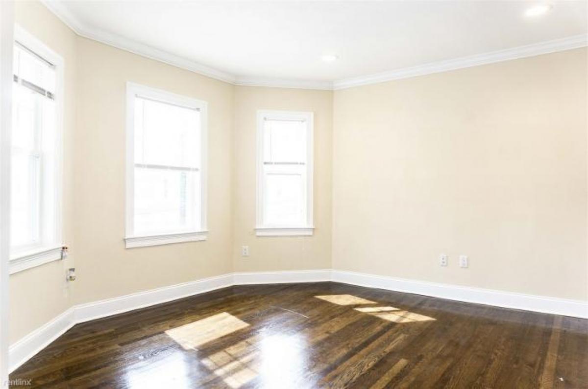 Picture of Apartment For Rent in Roslindale, Massachusetts, United States