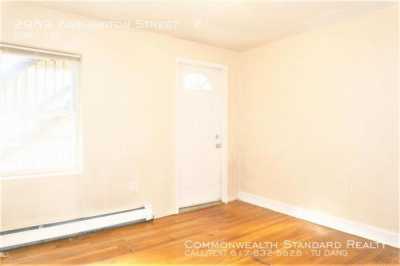 Apartment For Rent in Roxbury, Massachusetts