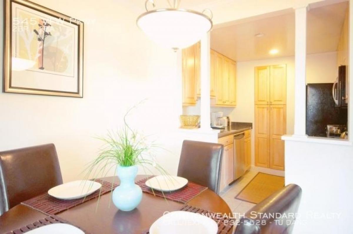 Picture of Apartment For Rent in West Roxbury, Massachusetts, United States