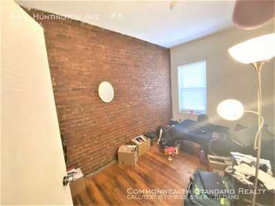 Apartment For Rent in Mission Hill, Massachusetts