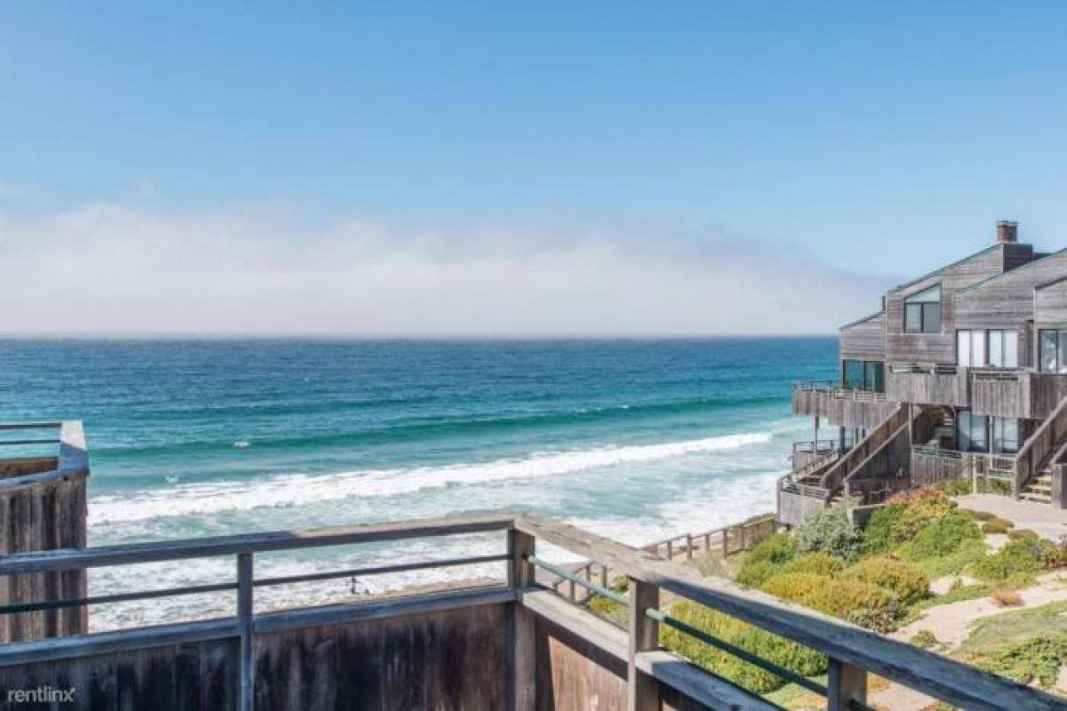 Picture of Apartment For Rent in Monterey, California, United States