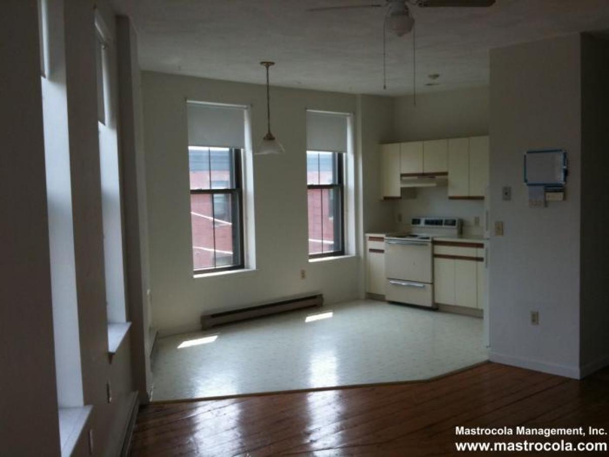 Picture of Condo For Rent in Chelsea, Massachusetts, United States