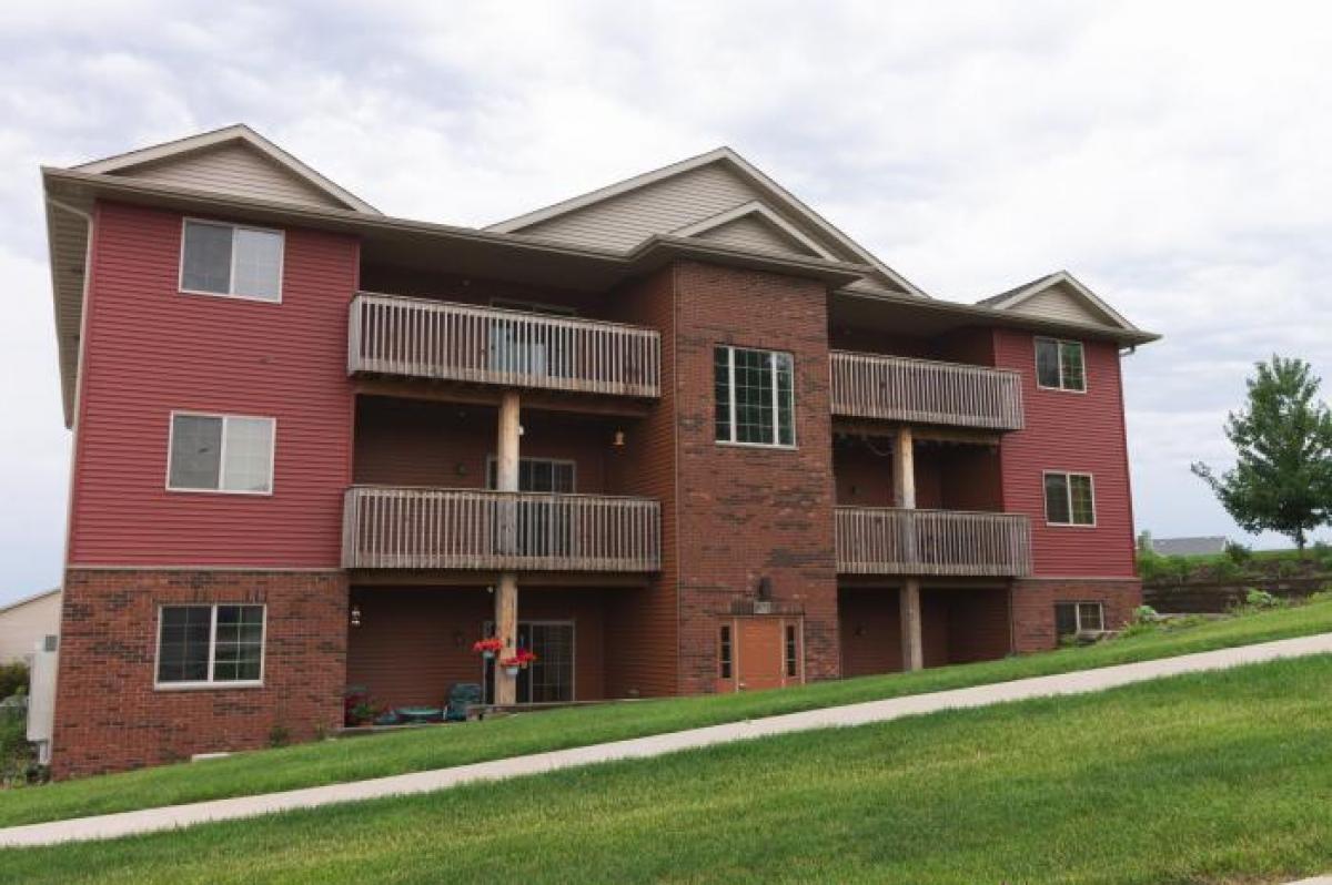 Picture of Apartment For Rent in Tiffin, Iowa, United States