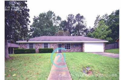 Home For Rent in Brandon, Mississippi