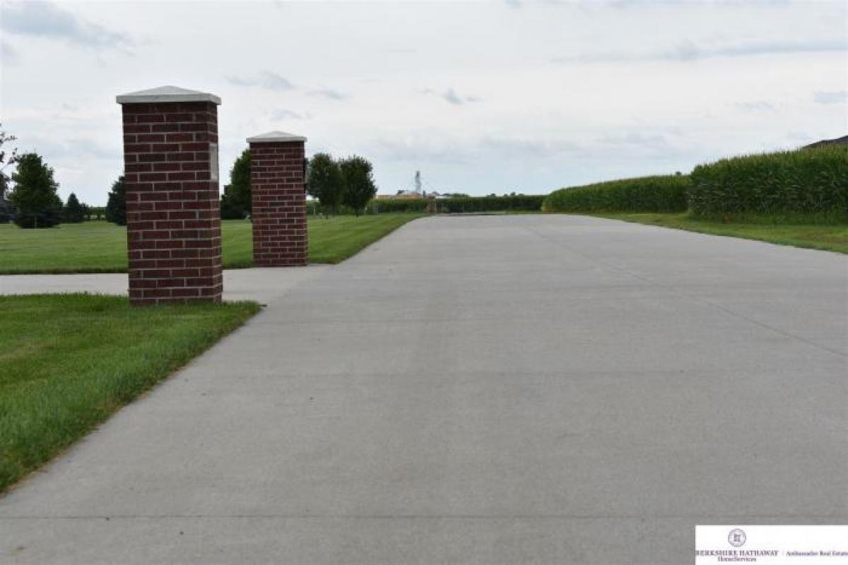 Picture of Residential Land For Sale in Nickerson, Nebraska, United States