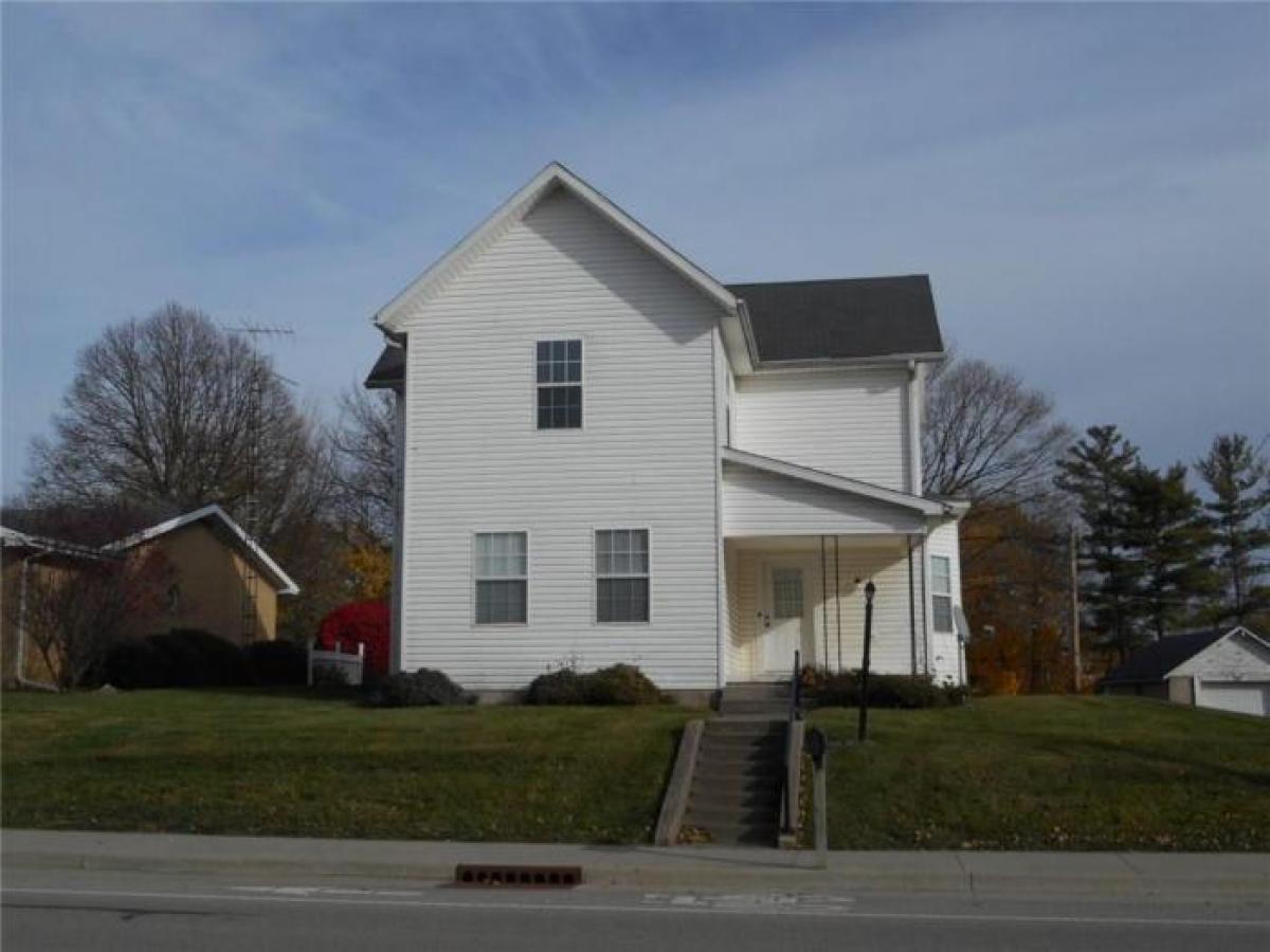 Picture of Home For Sale in Summitville, Indiana, United States