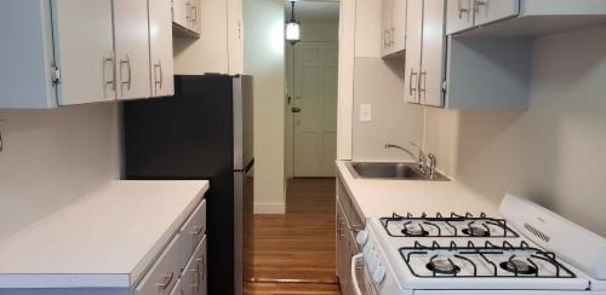 Picture of Condo For Rent in Melrose, Massachusetts, United States