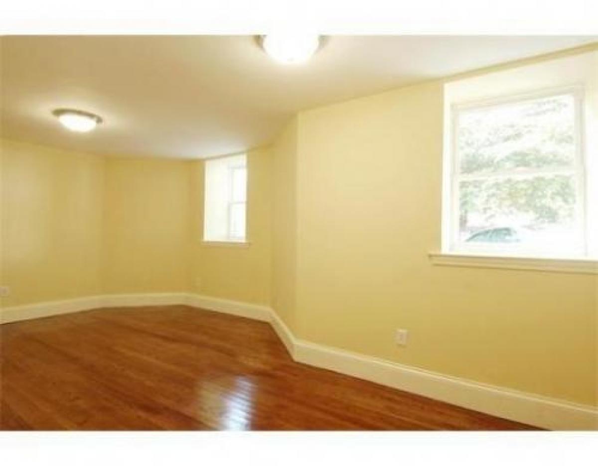 Picture of Condo For Rent in Mission Hill, Massachusetts, United States