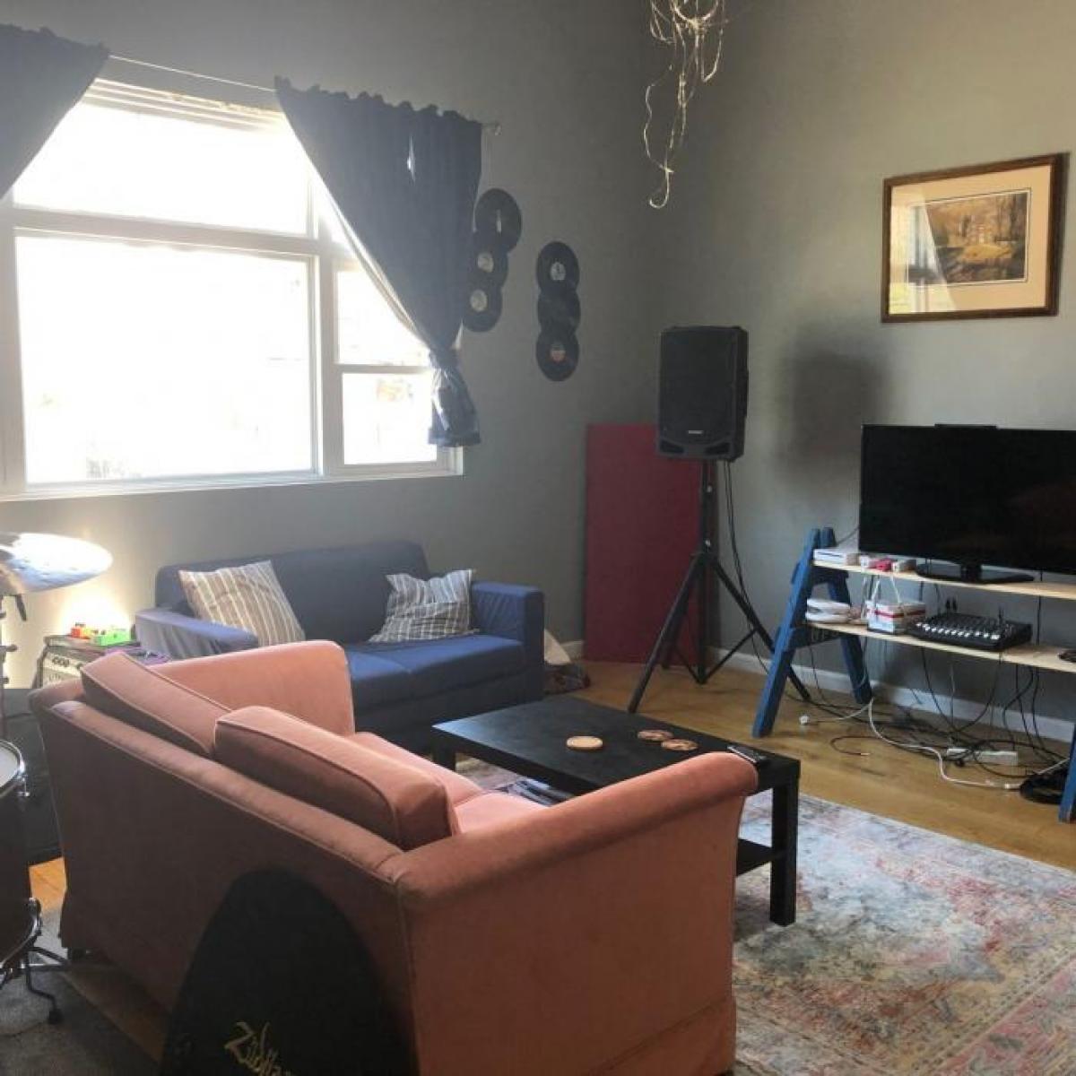 Picture of Home For Rent in Allston, Massachusetts, United States