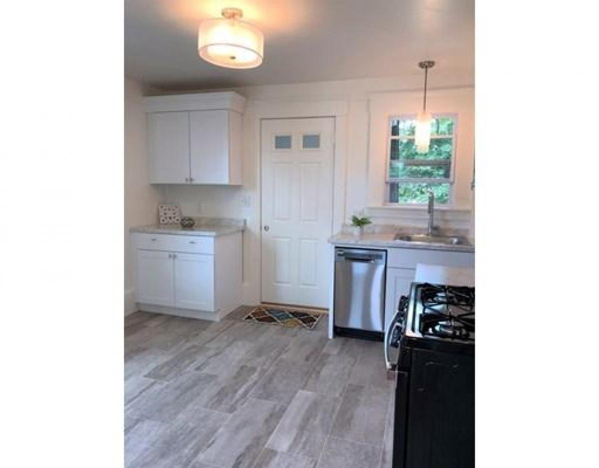 Picture of Apartment For Rent in Danvers, Massachusetts, United States