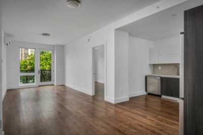 Condo For Sale in Flushing, New York