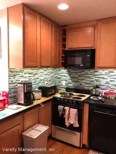 Apartment For Rent in Ann Arbor, Michigan