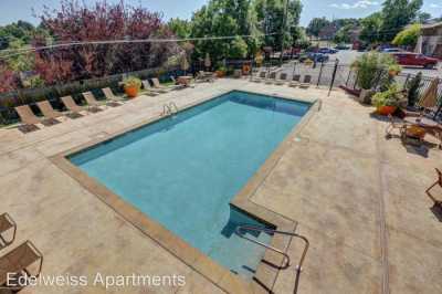 Apartment For Rent in Lakewood, Colorado