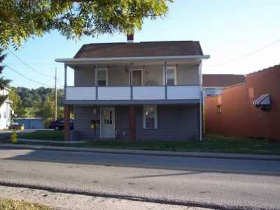 Apartment For Rent in Westover, West Virginia