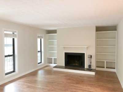 Condo For Rent in 