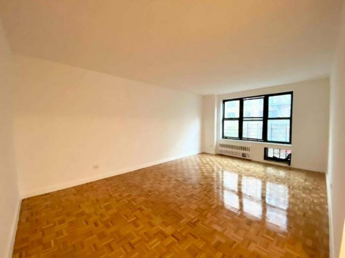 Picture of Condo For Rent in Bronx, New York, United States