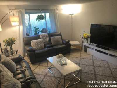 Apartment For Rent in Chestnut Hill, Massachusetts