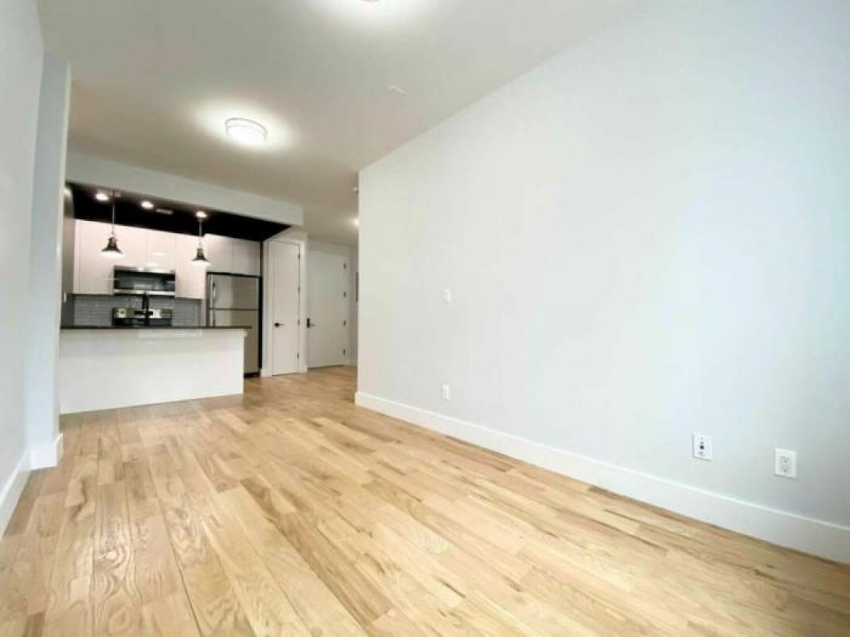 Picture of Home For Rent in Bronx, New York, United States