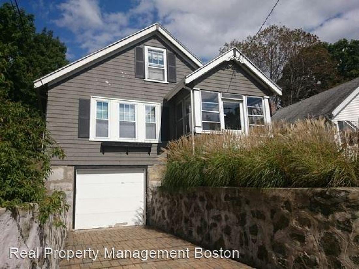 Picture of Home For Rent in West Roxbury, Massachusetts, United States