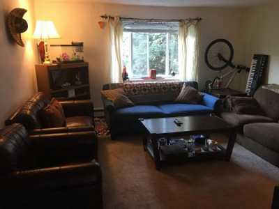 Condo For Rent in Chestnut Hill, Massachusetts