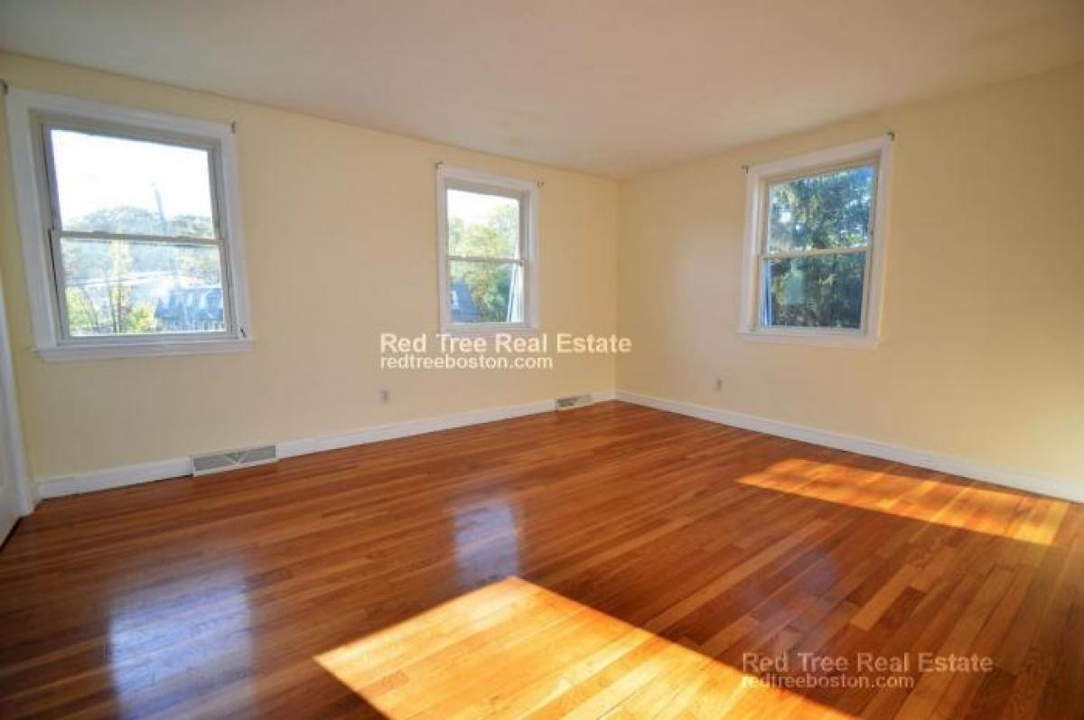 Picture of Home For Rent in Dedham, Massachusetts, United States