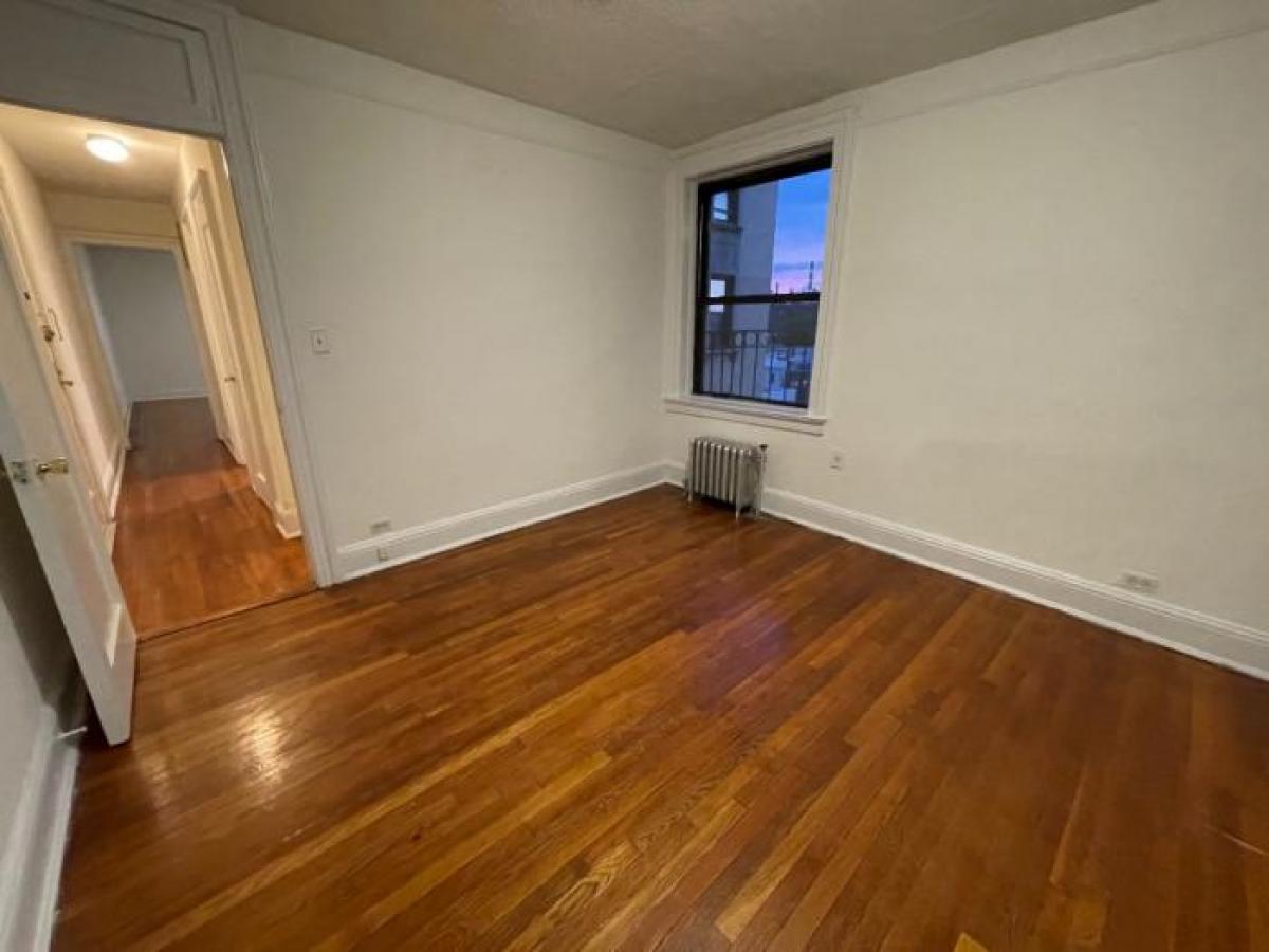 Picture of Apartment For Rent in Queens, New York, United States