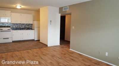 Apartment For Rent in 