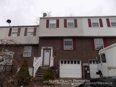 Home For Rent in West Mifflin, Pennsylvania