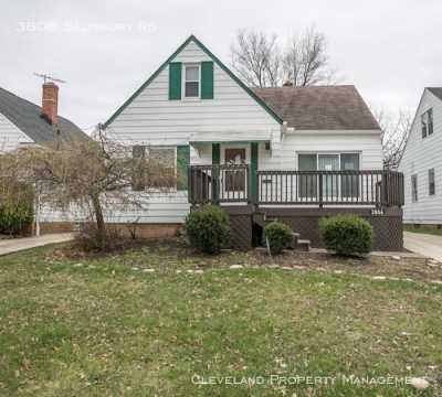 Home For Rent in South Euclid, Ohio