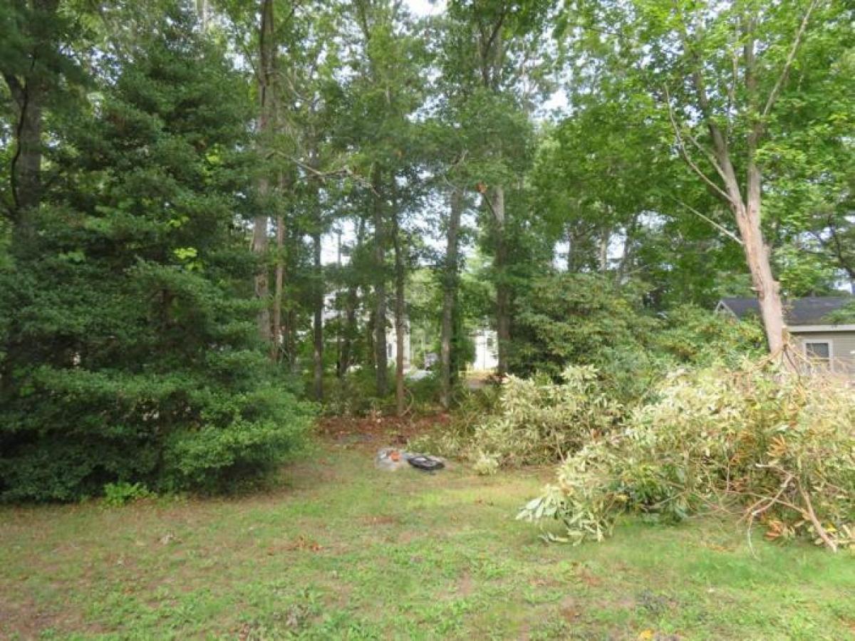 Picture of Residential Land For Sale in Marion, Massachusetts, United States