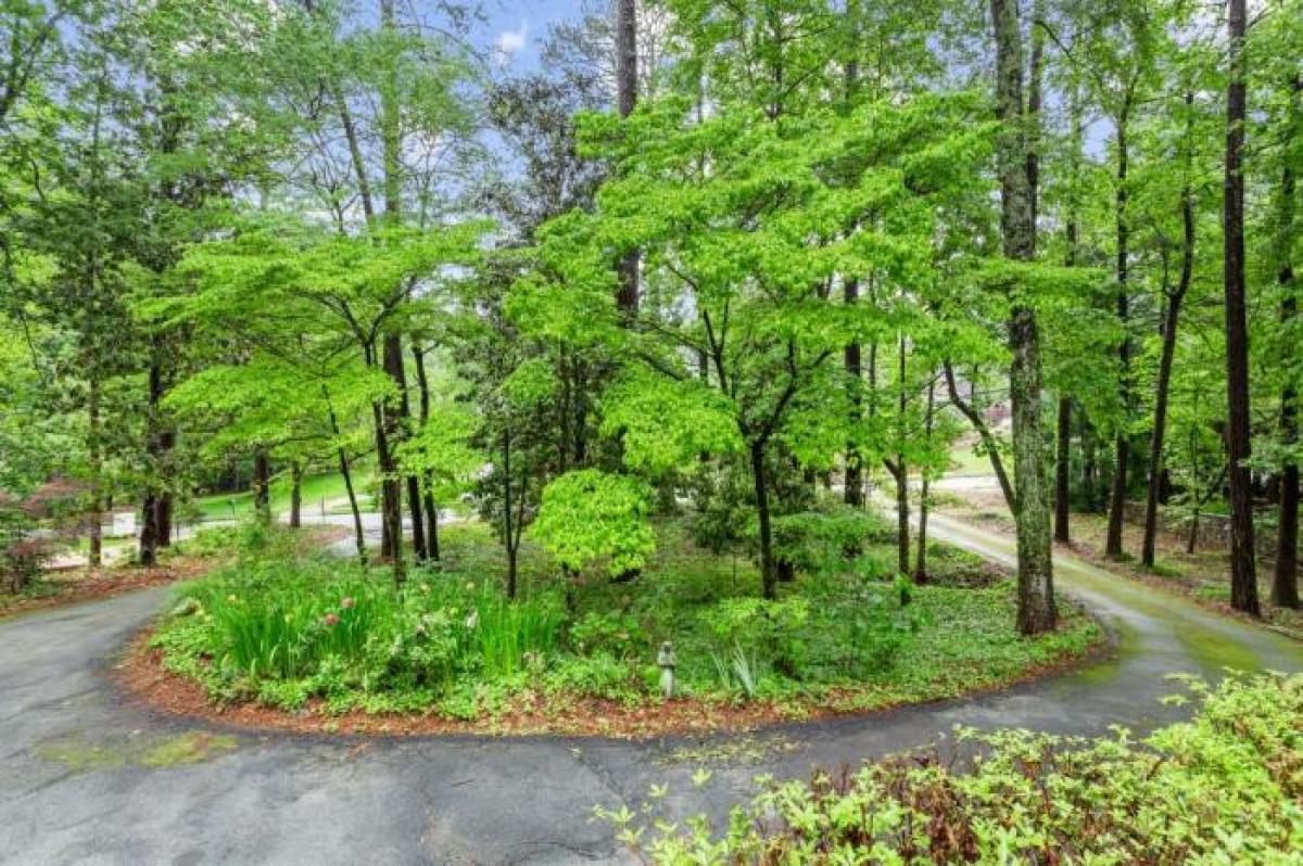 Picture of Residential Land For Sale in Atlanta, Georgia, United States