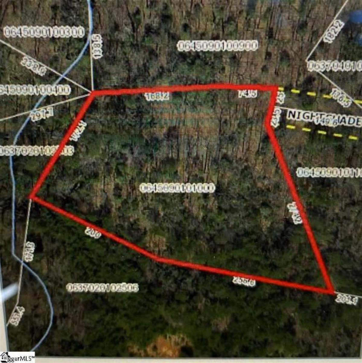 Picture of Residential Land For Sale in Landrum, South Carolina, United States