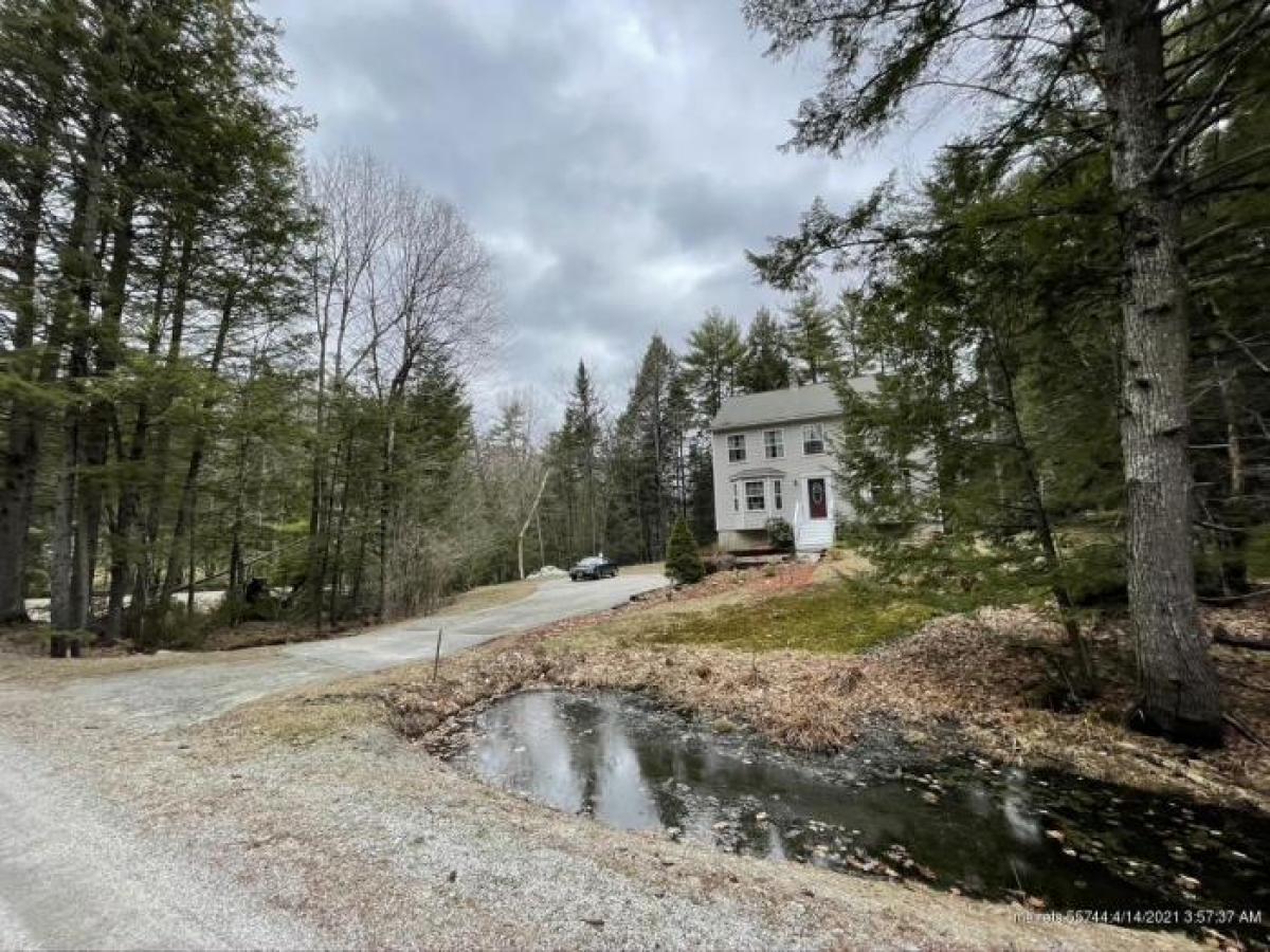 Picture of Home For Sale in Waterboro, Maine, United States