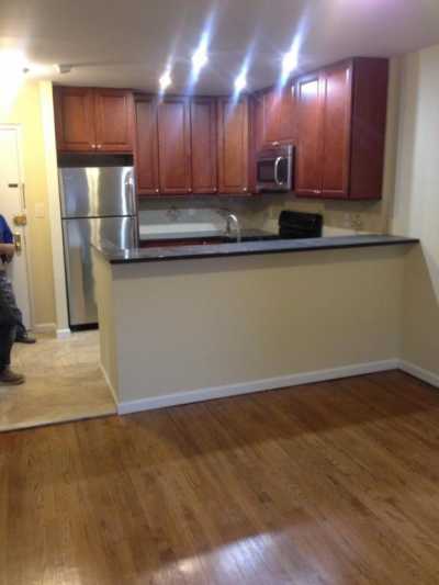 Apartment For Rent in Bayside, New York