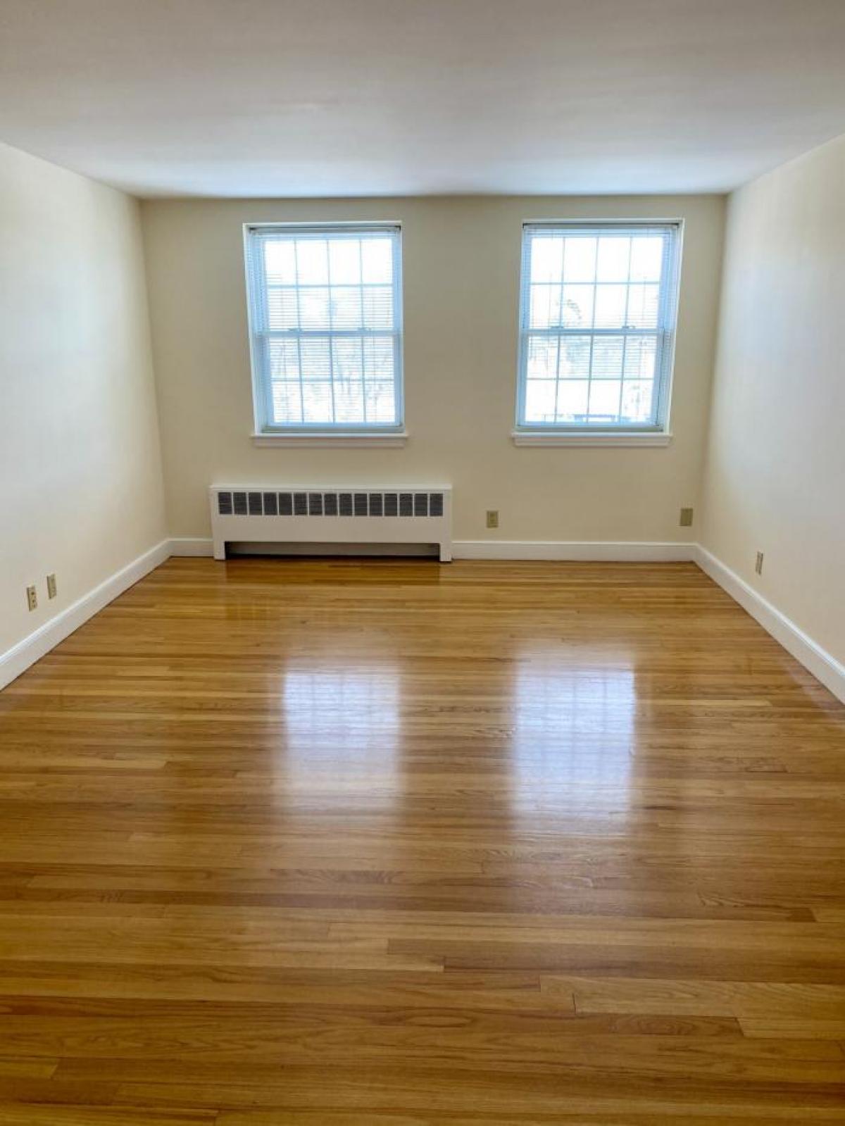 Picture of Condo For Rent in Arlington, Massachusetts, United States