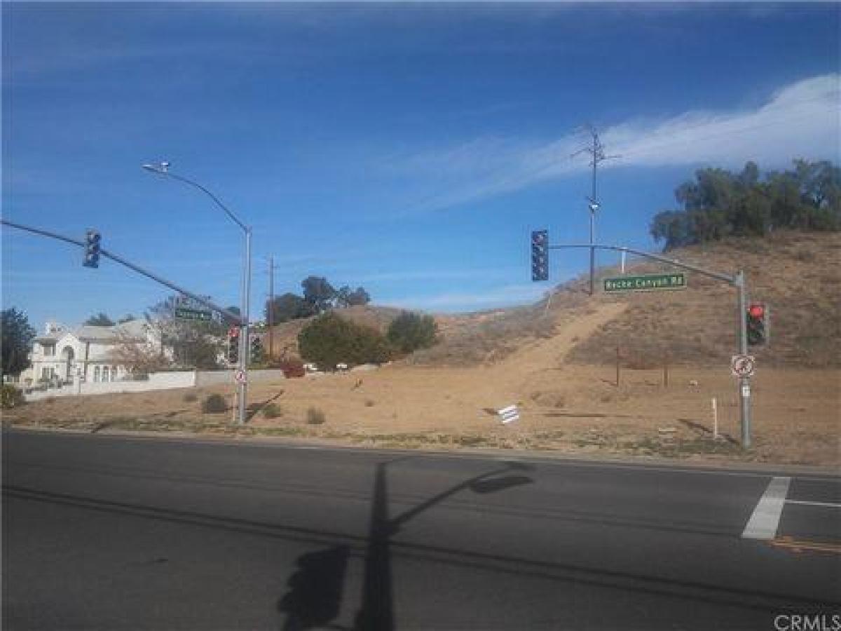 Picture of Residential Land For Sale in Colton, California, United States