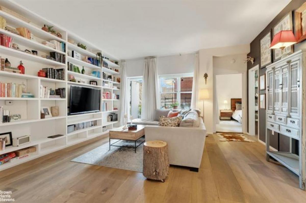 Picture of Apartment For Sale in Harlem, New York, United States