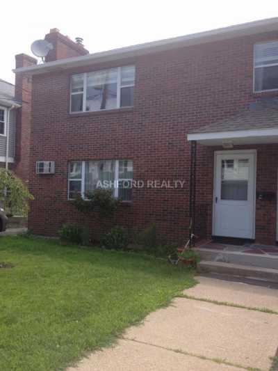 Home For Rent in Watertown, Massachusetts