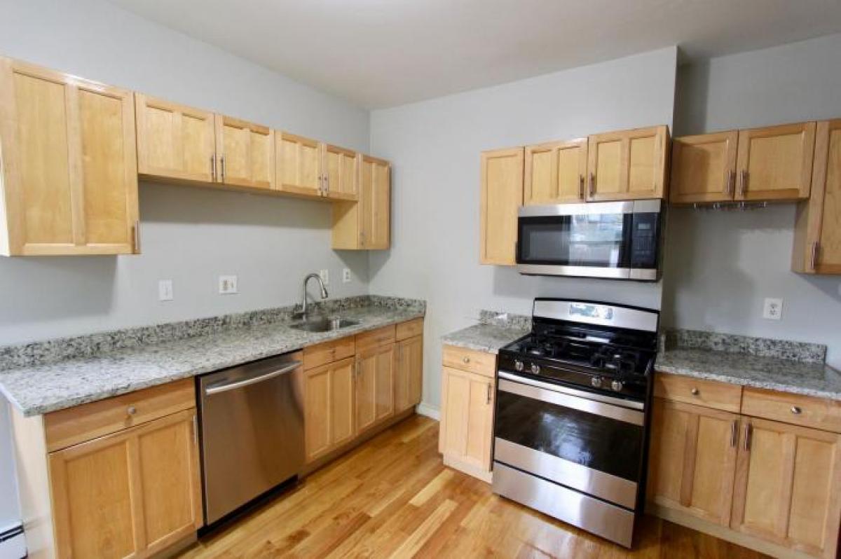 Picture of Apartment For Rent in Revere, Massachusetts, United States